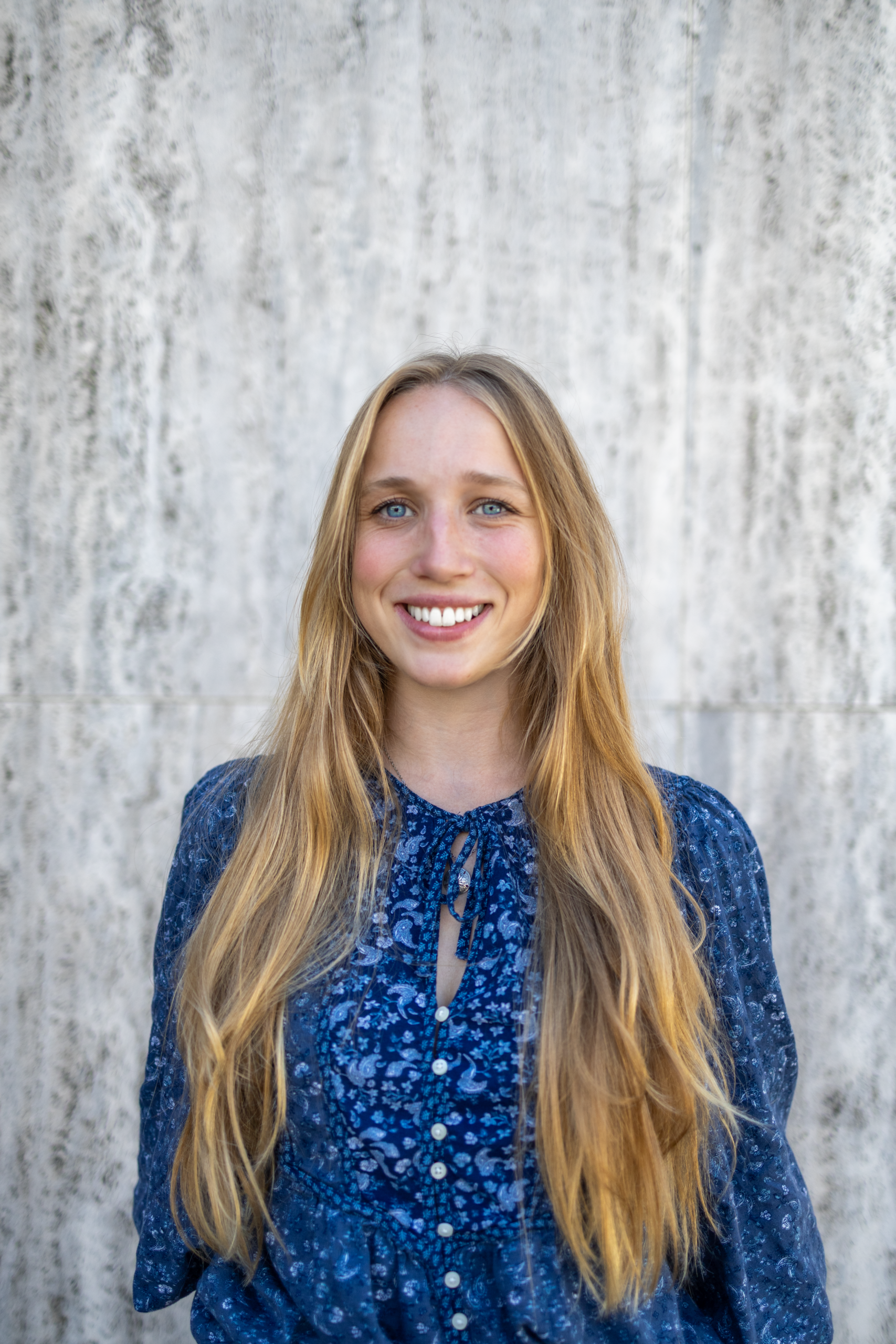 Headshot of Anna Weis